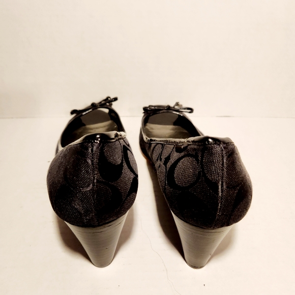 Signature Coach Wedges - Picture 3 of 8